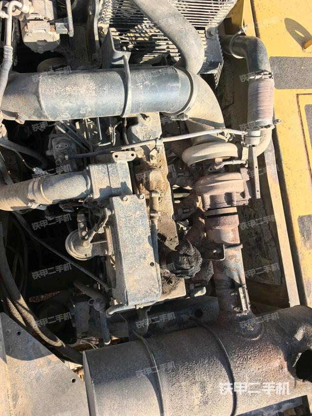 水箱+风扇特写(上车部件) 水箱+风扇特写(上车部件)