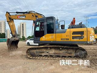 徐工XE200DA挖掘机