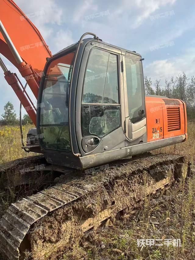 驾驶室整体（整机外观）