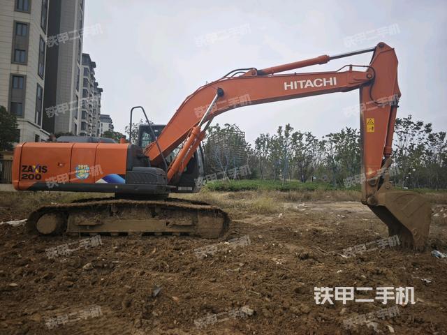 右后45(整機(jī)外觀) 右后45(整機(jī)外觀)