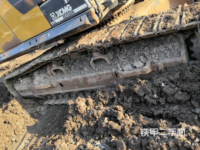 右侧行走马达盖板（行走机构）