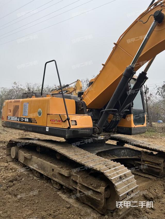 整机右后45°(整机外观) 整机右后45°(整机外观)