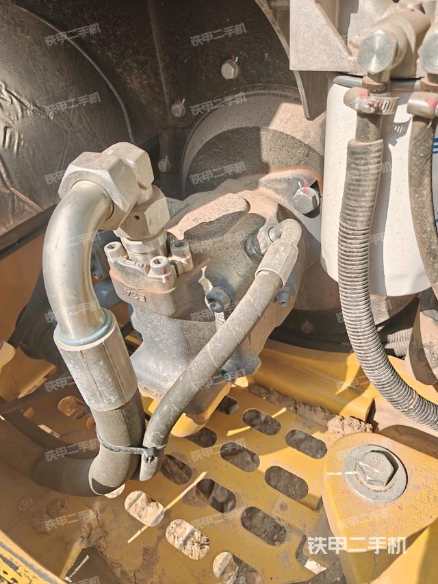 液压泵室(大件舱室) 液压泵室(大件舱室)