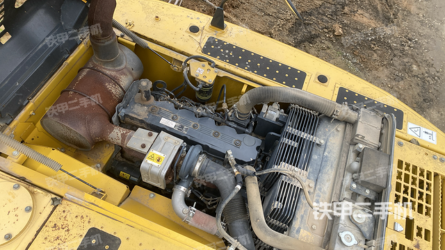 发动机整体俯视(整机外观) 发动机整体俯视(整机外观)