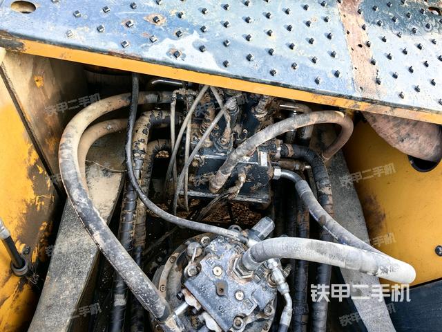 分配閥(上車(chē)部件) 分配閥(上車(chē)部件)