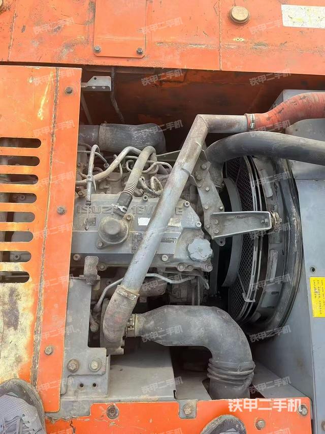 发动机整体俯视（整机外观）