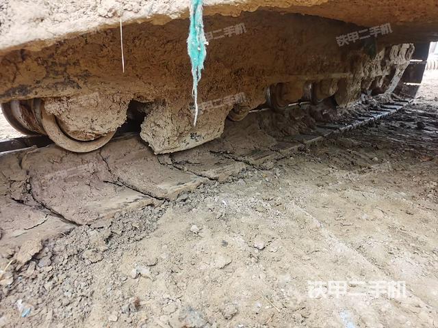 单侧履带整体（整机外观）