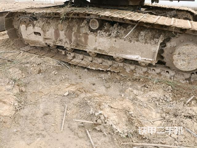 單側履帶整體(整機外觀) 單側履帶整體(整機外觀)