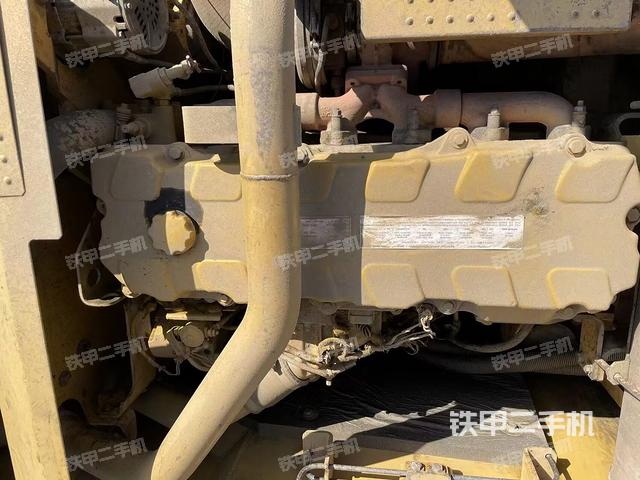 发动机整体俯视(整机外观) 发动机整体俯视(整机外观)