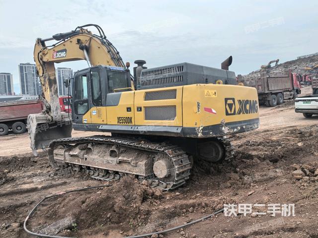 右后45(整机外观) 右后45(整机外观)