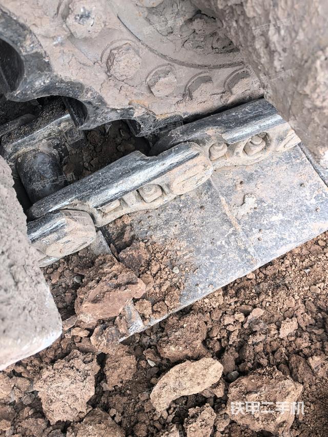 左驱动轮(行走机构) 左驱动轮(行走机构)