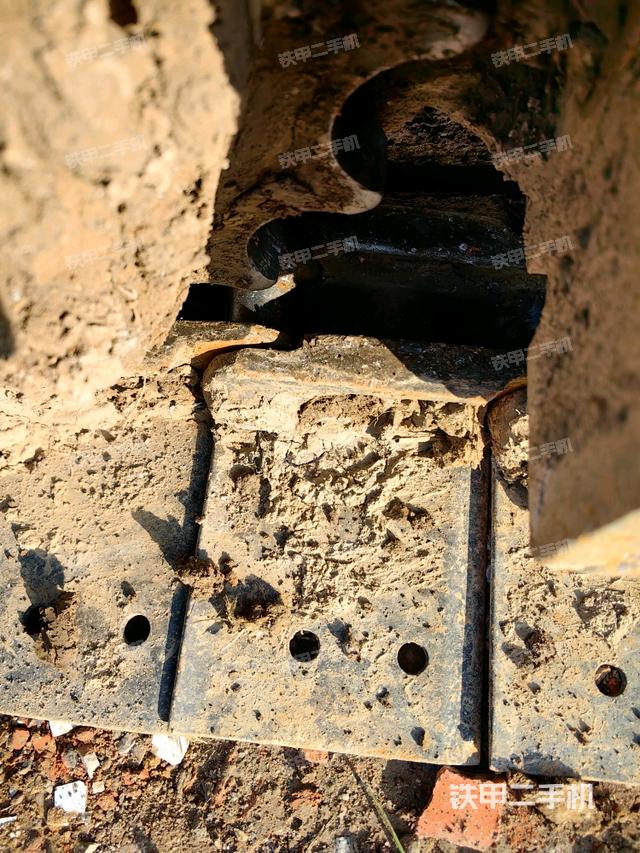 右驅(qū)動輪(行走機(jī)構(gòu)) 右驅(qū)動輪(行走機(jī)構(gòu))