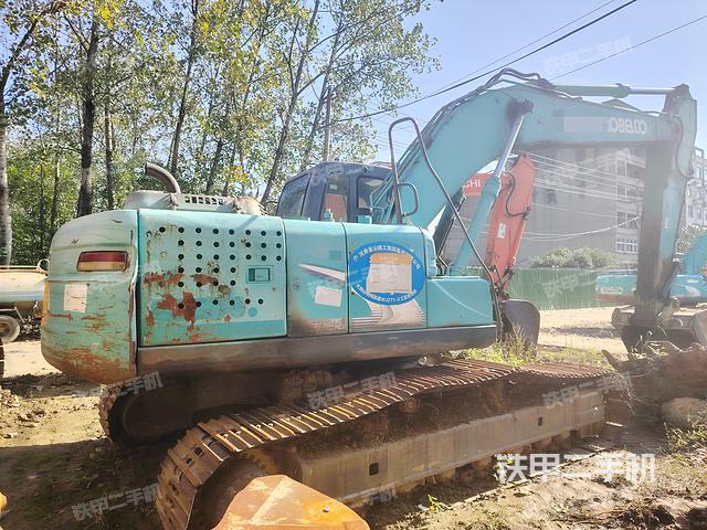 整机右后45°(整机外观) 整机右后45°(整机外观)
