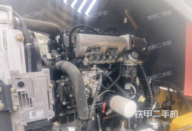 发动机（设备外观及核心部件）