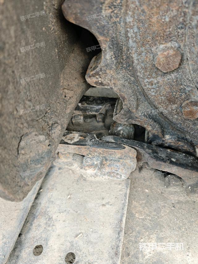 左托鏈輪和鏈筋(行走機(jī)構(gòu)) 左托鏈輪和鏈筋(行走機(jī)構(gòu))