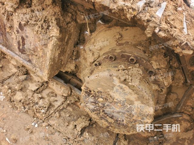 右驱动轮(行走机构) 右驱动轮(行走机构)