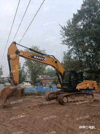 三一重工SY200C挖掘机