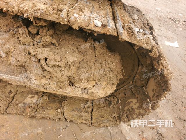 左驱动轮(行走机构) 左驱动轮(行走机构)