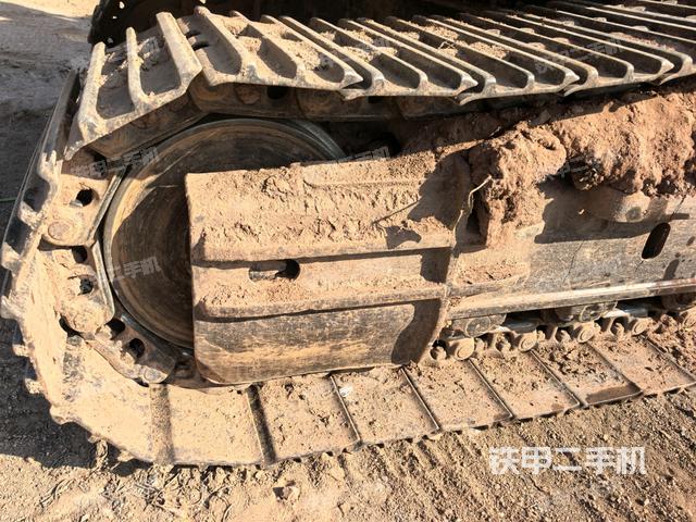 右侧行走马达盖板(行走机构) 右侧行走马达盖板(行走机构)