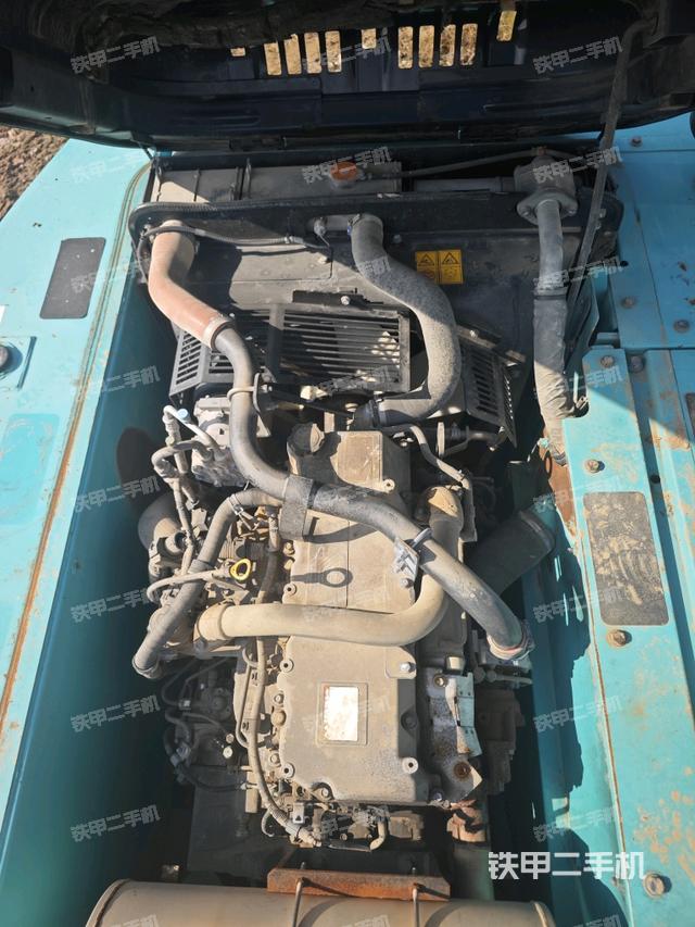 發(fā)動機(jī)室(上車部件) 發(fā)動機(jī)室(上車部件)