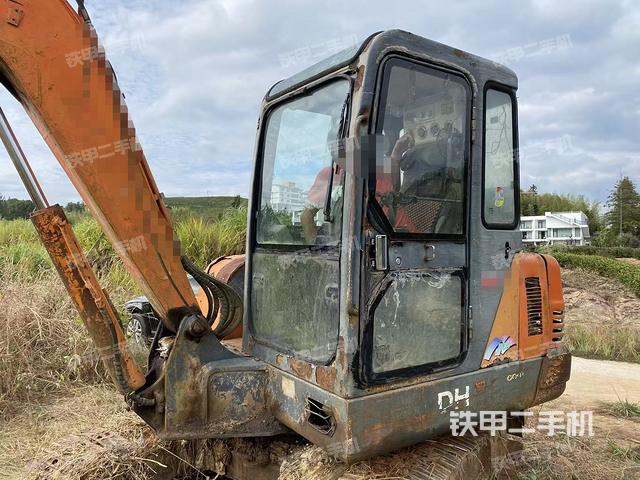 斗山DH55-V挖掘機(jī)
