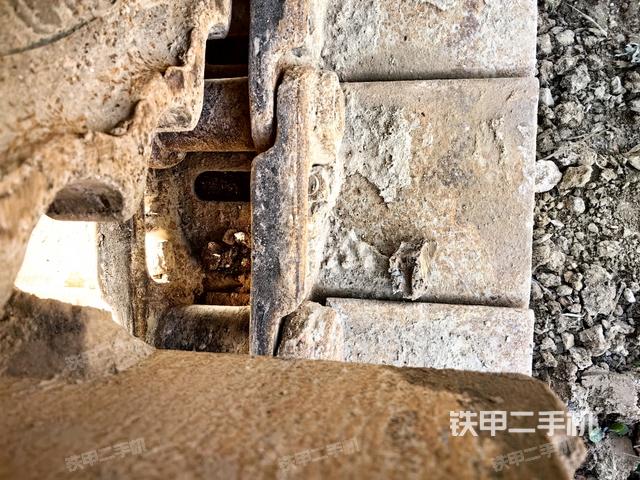 右驅(qū)動(dòng)輪(行走機(jī)構(gòu)) 右驅(qū)動(dòng)輪(行走機(jī)構(gòu))