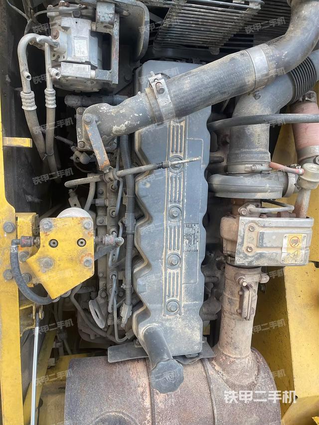 发动机整体俯视(整机外观) 发动机整体俯视(整机外观)