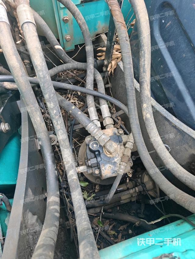 回轉(zhuǎn)馬達(上車部件) 回轉(zhuǎn)馬達(上車部件)