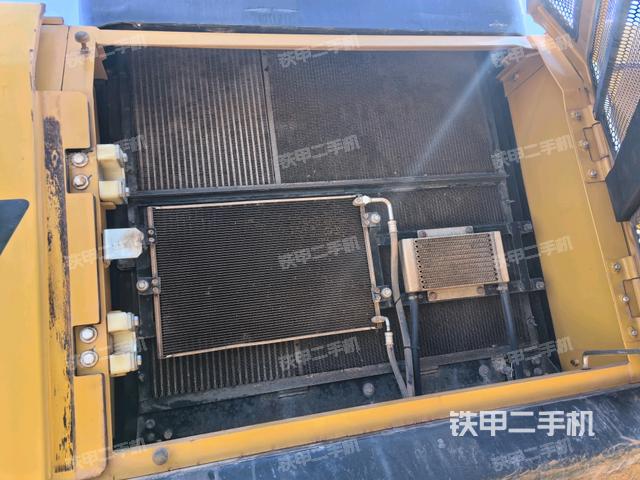 液压泵室(大件舱室) 液压泵室(大件舱室)