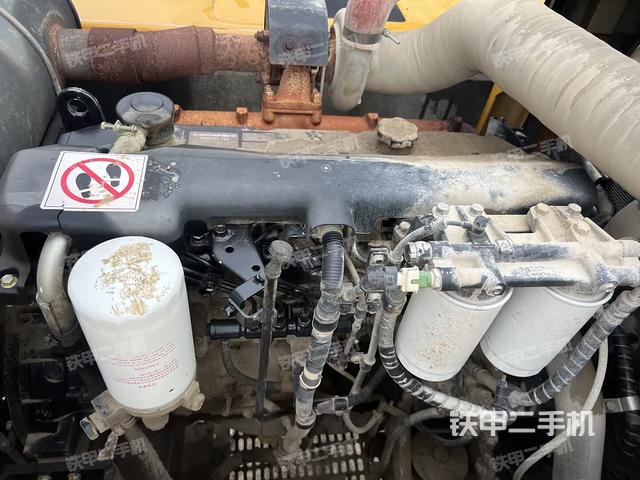 發(fā)動(dòng)機(jī)整體俯視(整機(jī)外觀) 發(fā)動(dòng)機(jī)整體俯視(整機(jī)外觀)