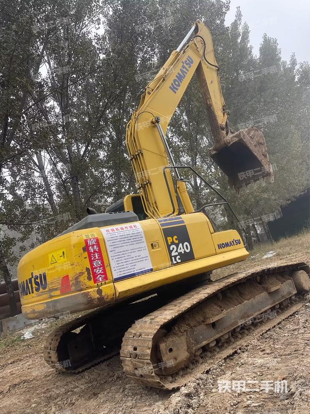 整机右后45°(整机外观) 整机右后45°(整机外观)