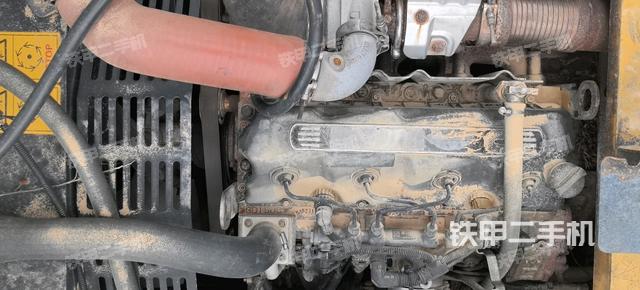 发动机整体俯视(整机外观) 发动机整体俯视(整机外观)