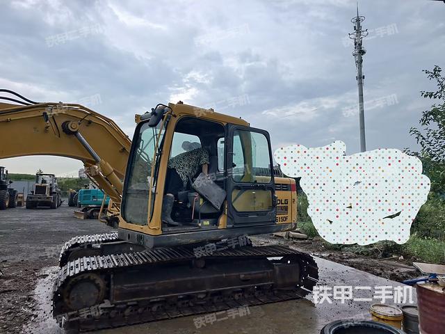 山東臨工E6150F挖掘機(jī)