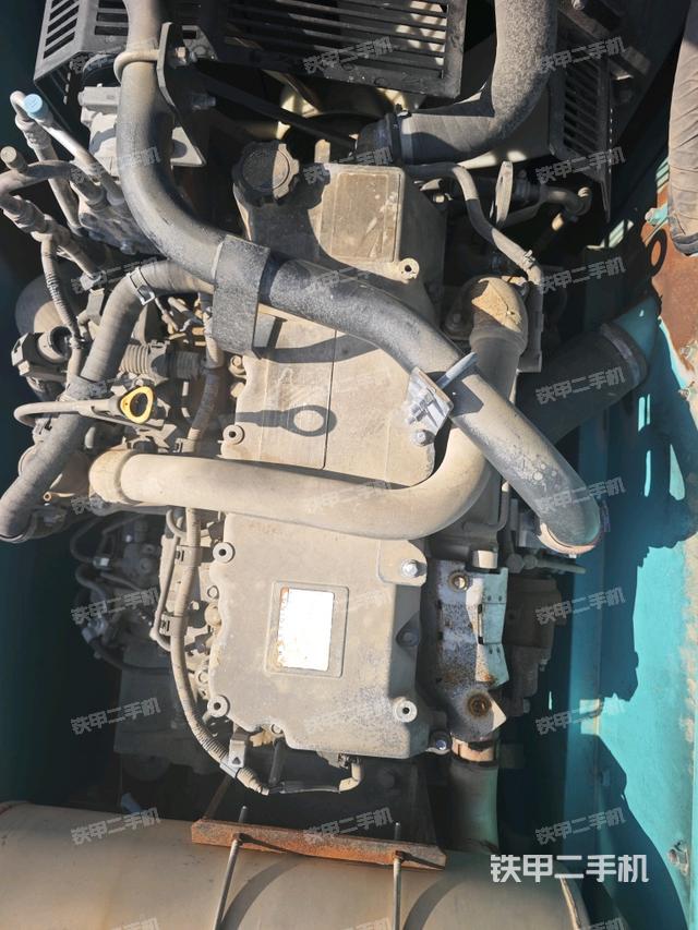 駕駛室頂部俯視(上車部件) 駕駛室頂部俯視(上車部件)