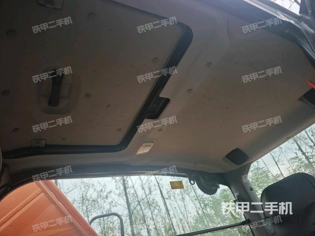 驾驶室整体（整机外观）