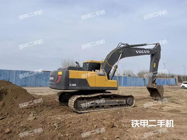 整机右后45°(整机外观) 整机右后45°(整机外观)