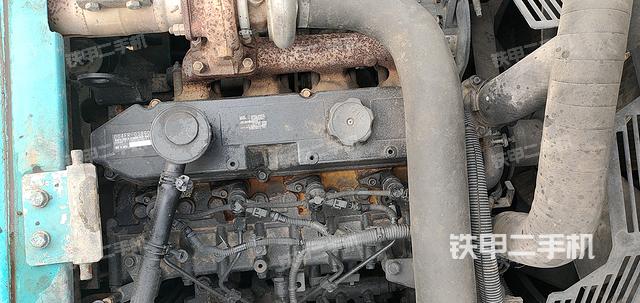 發(fā)動機(jī)整體俯視（整機(jī)外觀）