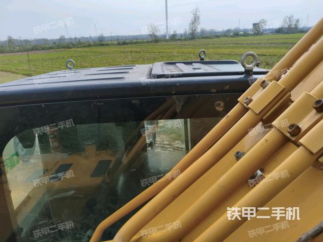 駕駛室頂部（整機(jī)外觀）