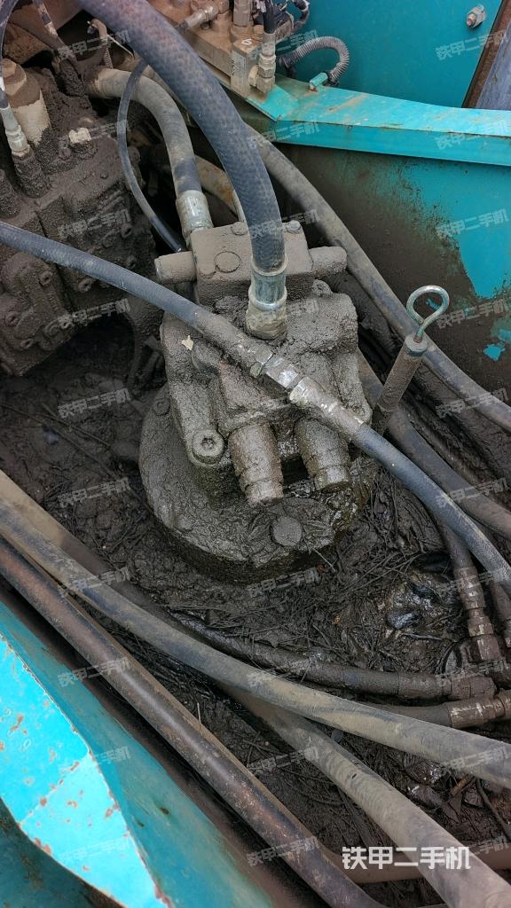 回轉(zhuǎn)馬達(dá)(上車(chē)部件) 回轉(zhuǎn)馬達(dá)(上車(chē)部件)