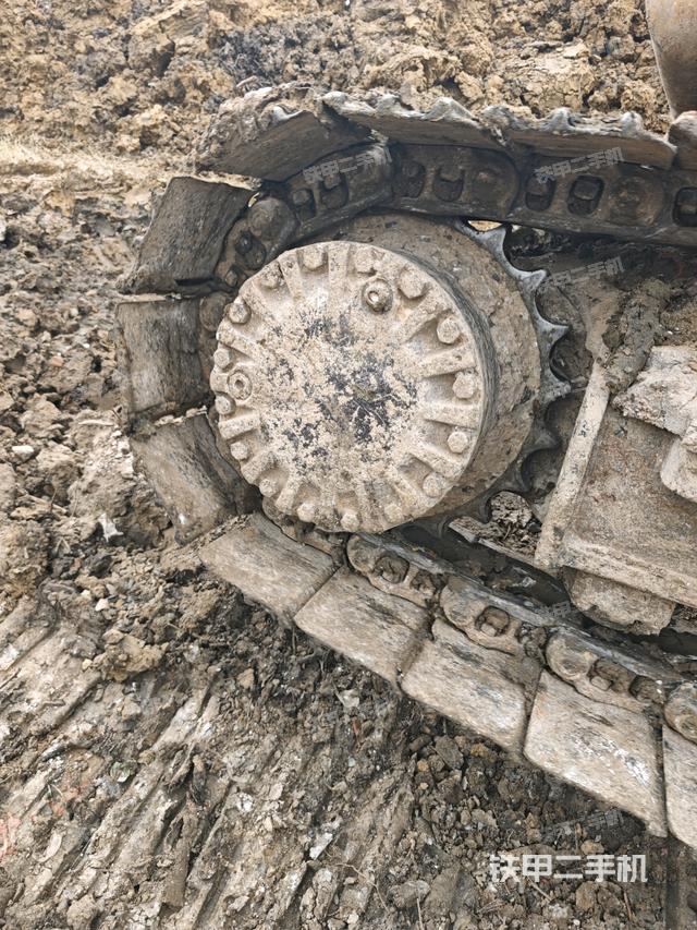 左側(cè)履帶整體?（行走機構(gòu)）