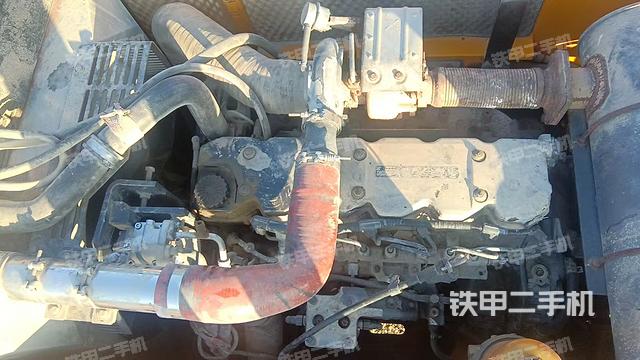 發(fā)動機整體俯視(整機外觀) 發(fā)動機整體俯視(整機外觀)