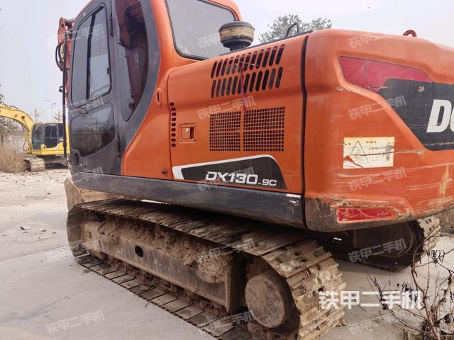 斗山DX120-9C挖掘機(jī)