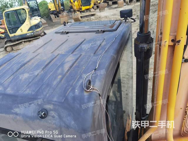 駕駛室頂部（整機(jī)外觀）