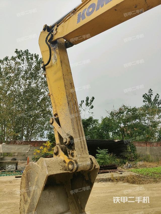 小臂整體左后（工作和回轉(zhuǎn)裝置）