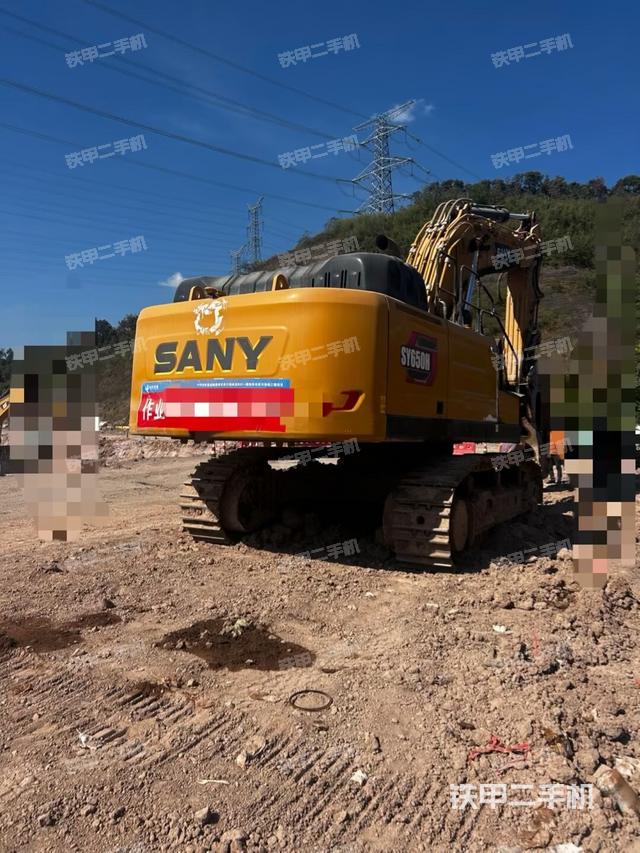 整機右后45°(整機外觀) 整機右后45°(整機外觀)
