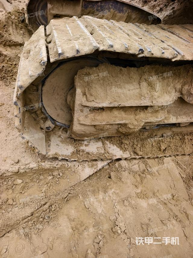 左驅(qū)動輪(行走機(jī)構(gòu)) 左驅(qū)動輪(行走機(jī)構(gòu))