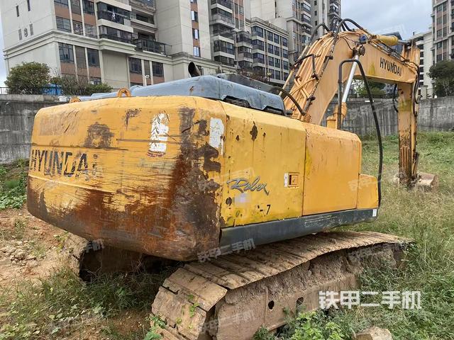 整机右后45°(整机外观) 整机右后45°(整机外观)