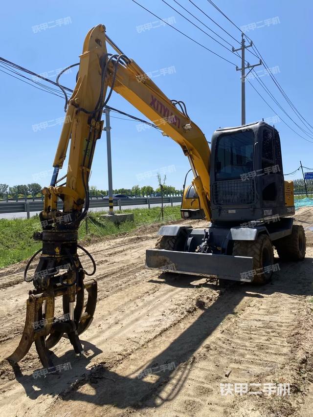 駕駛室頂部（整機(jī)外觀）