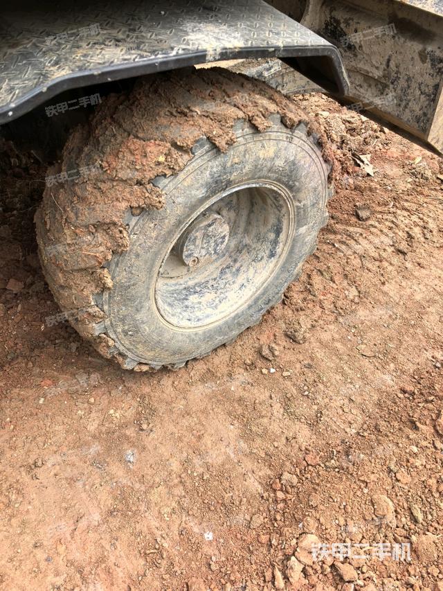 左驅(qū)動輪(行走機構(gòu)) 左驅(qū)動輪(行走機構(gòu))