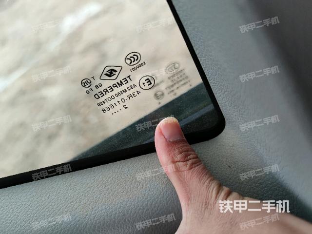 后窗玻璃角標(biāo)(駕駛室部分) 后窗玻璃角標(biāo)(駕駛室部分)